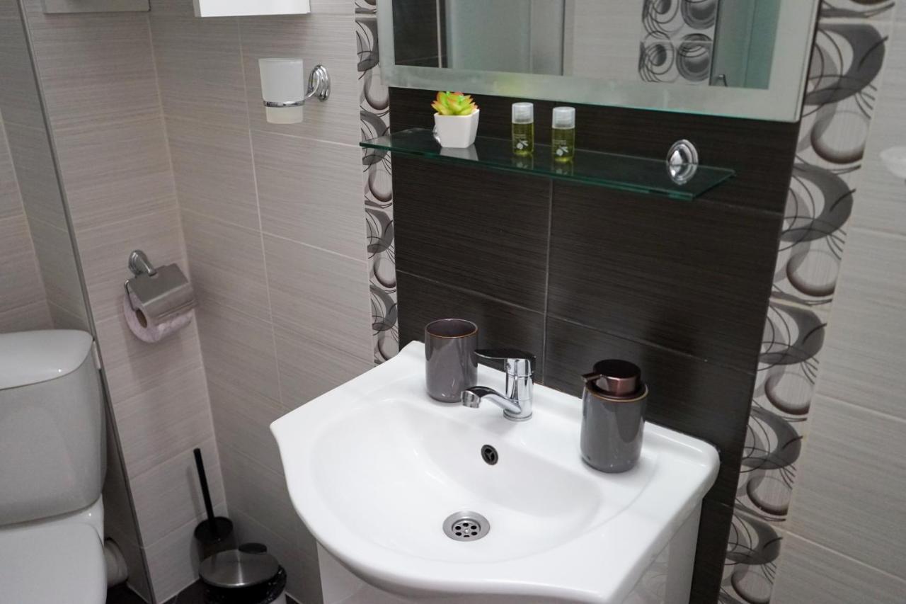 Comfortable 2Br Urban Getaway In City Center Plovdiv Exteriér fotografie
