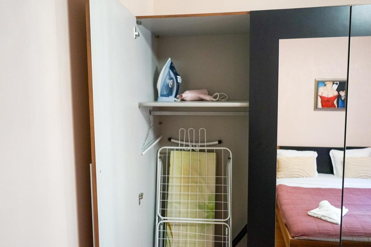 Comfortable 2Br Urban Getaway In City Center Plovdiv Exteriér fotografie