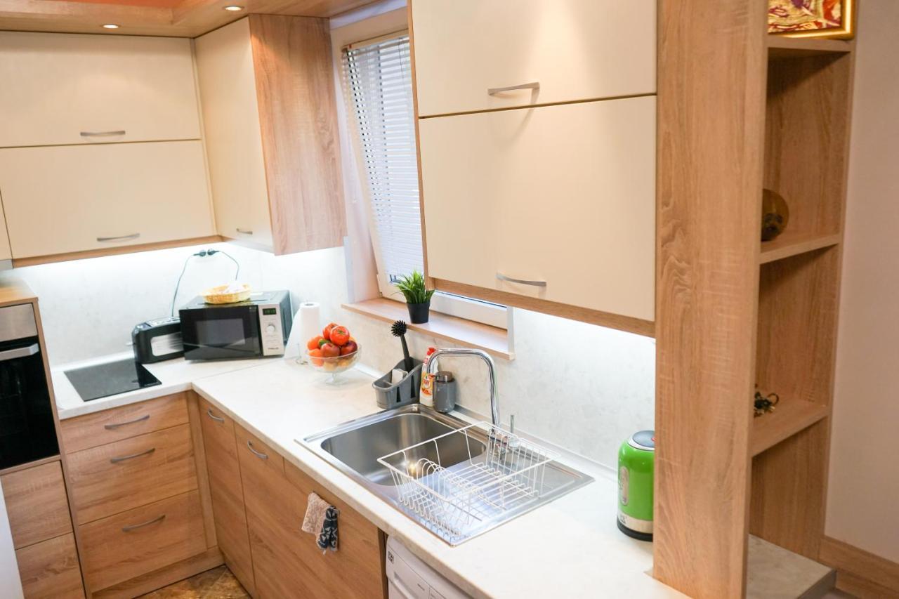 Comfortable 2Br Urban Getaway In City Center Plovdiv Exteriér fotografie