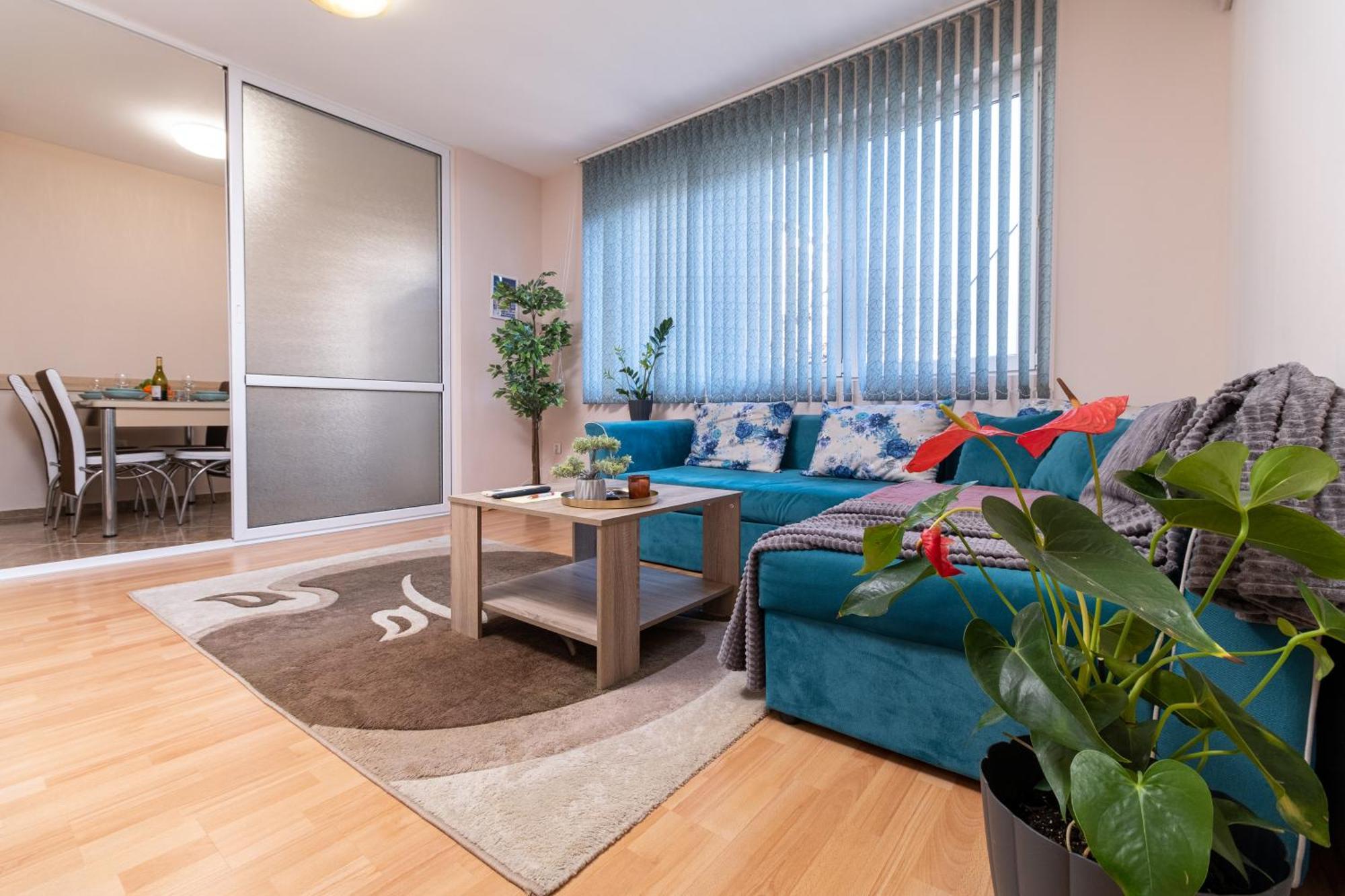 Comfortable 2Br Urban Getaway In City Center Plovdiv Exteriér fotografie