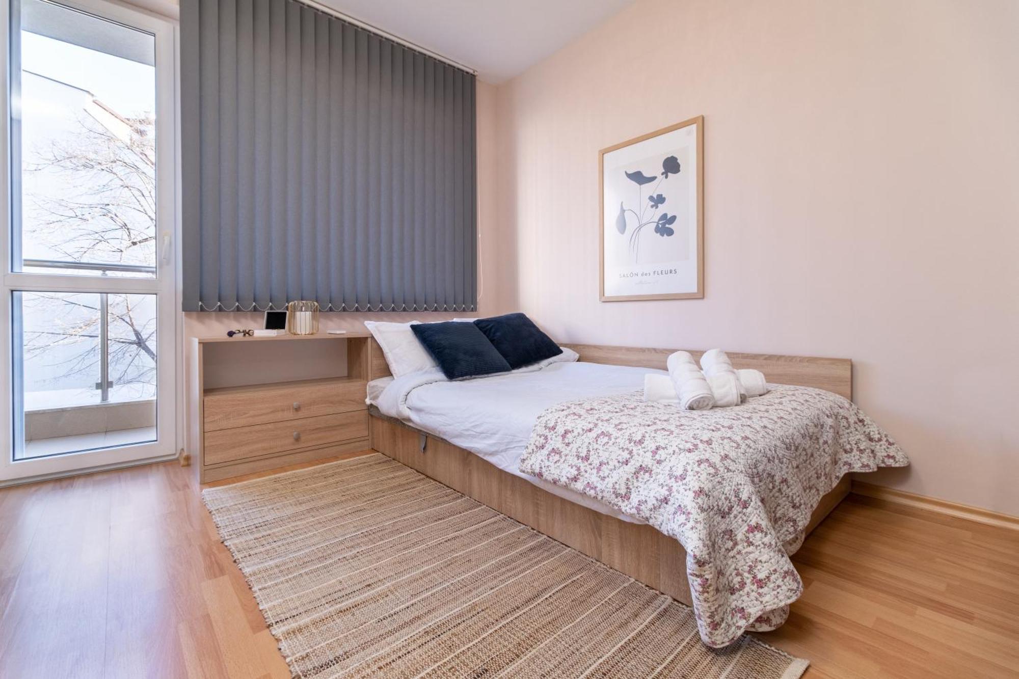 Comfortable 2Br Urban Getaway In City Center Plovdiv Exteriér fotografie