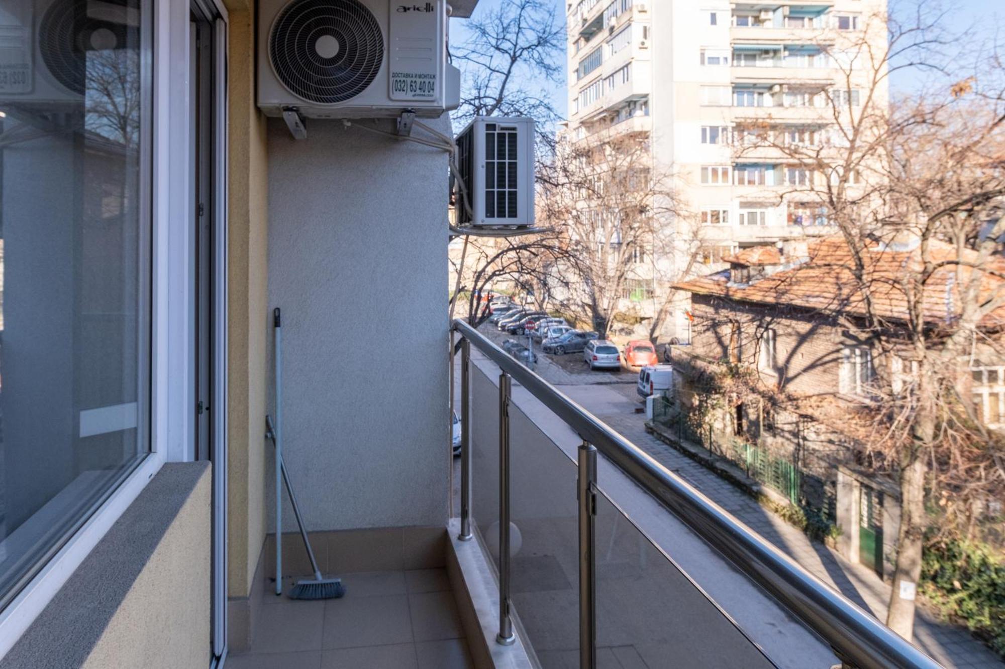 Comfortable 2Br Urban Getaway In City Center Plovdiv Exteriér fotografie
