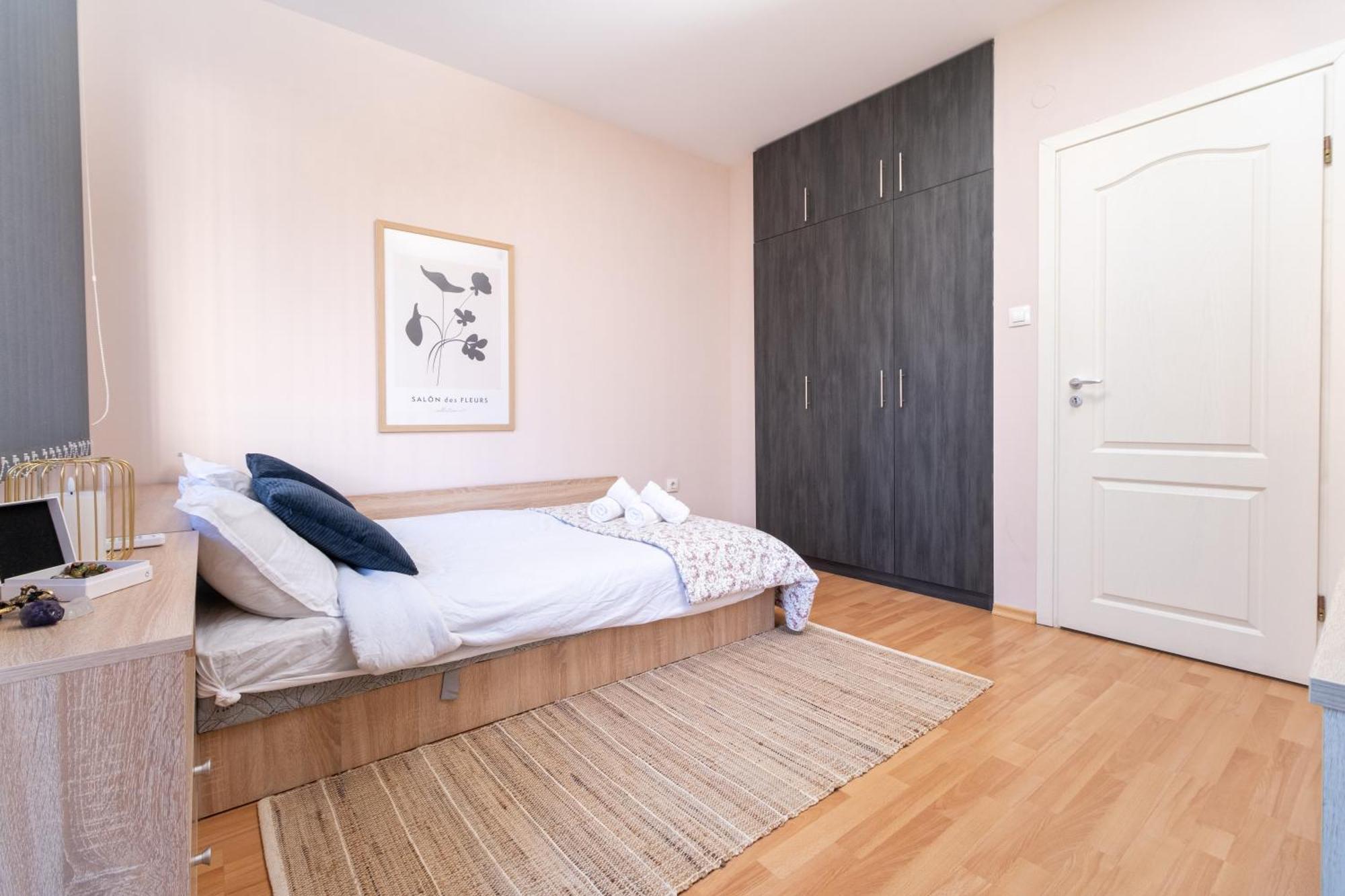 Comfortable 2Br Urban Getaway In City Center Plovdiv Exteriér fotografie