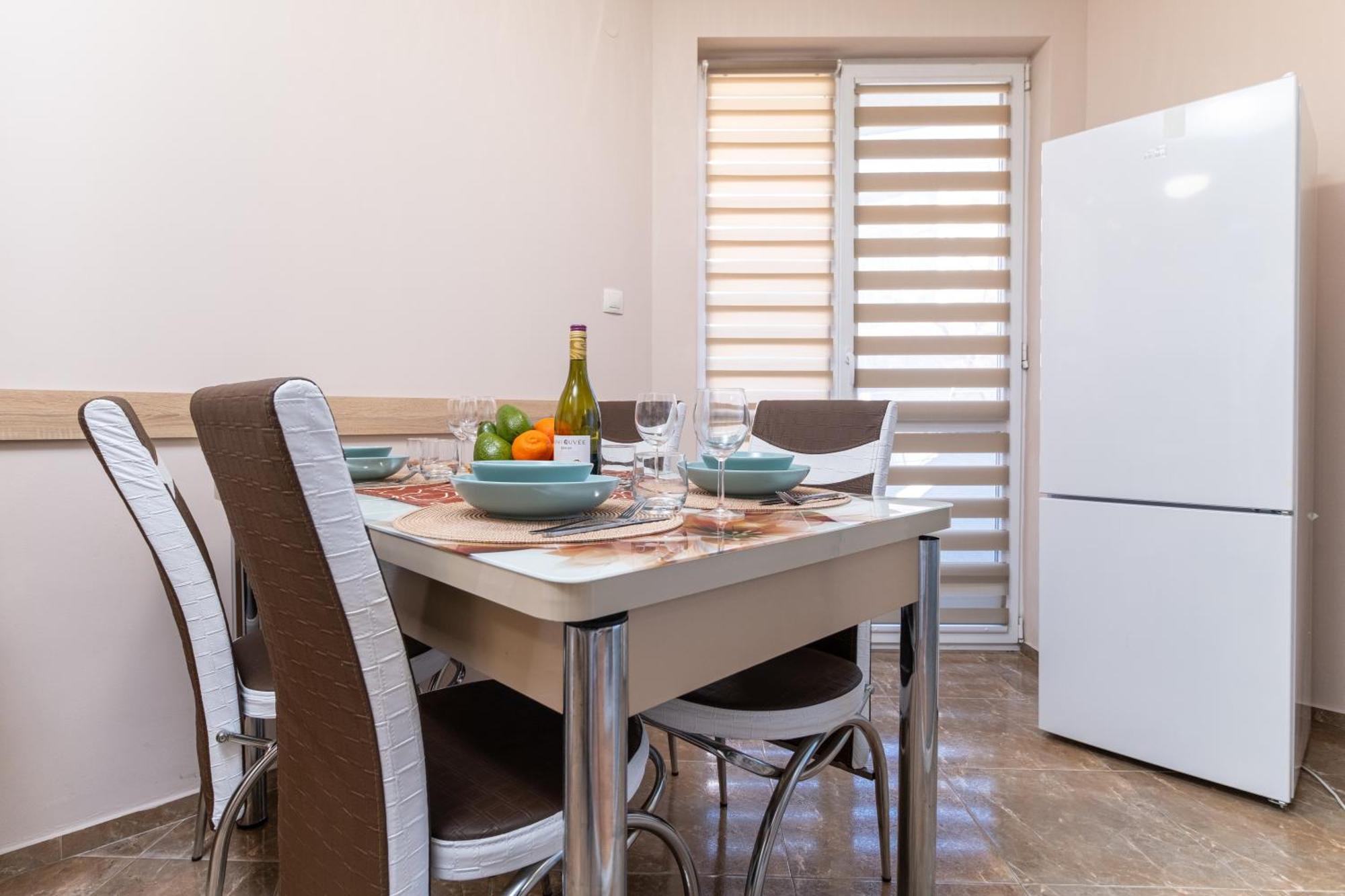 Comfortable 2Br Urban Getaway In City Center Plovdiv Exteriér fotografie