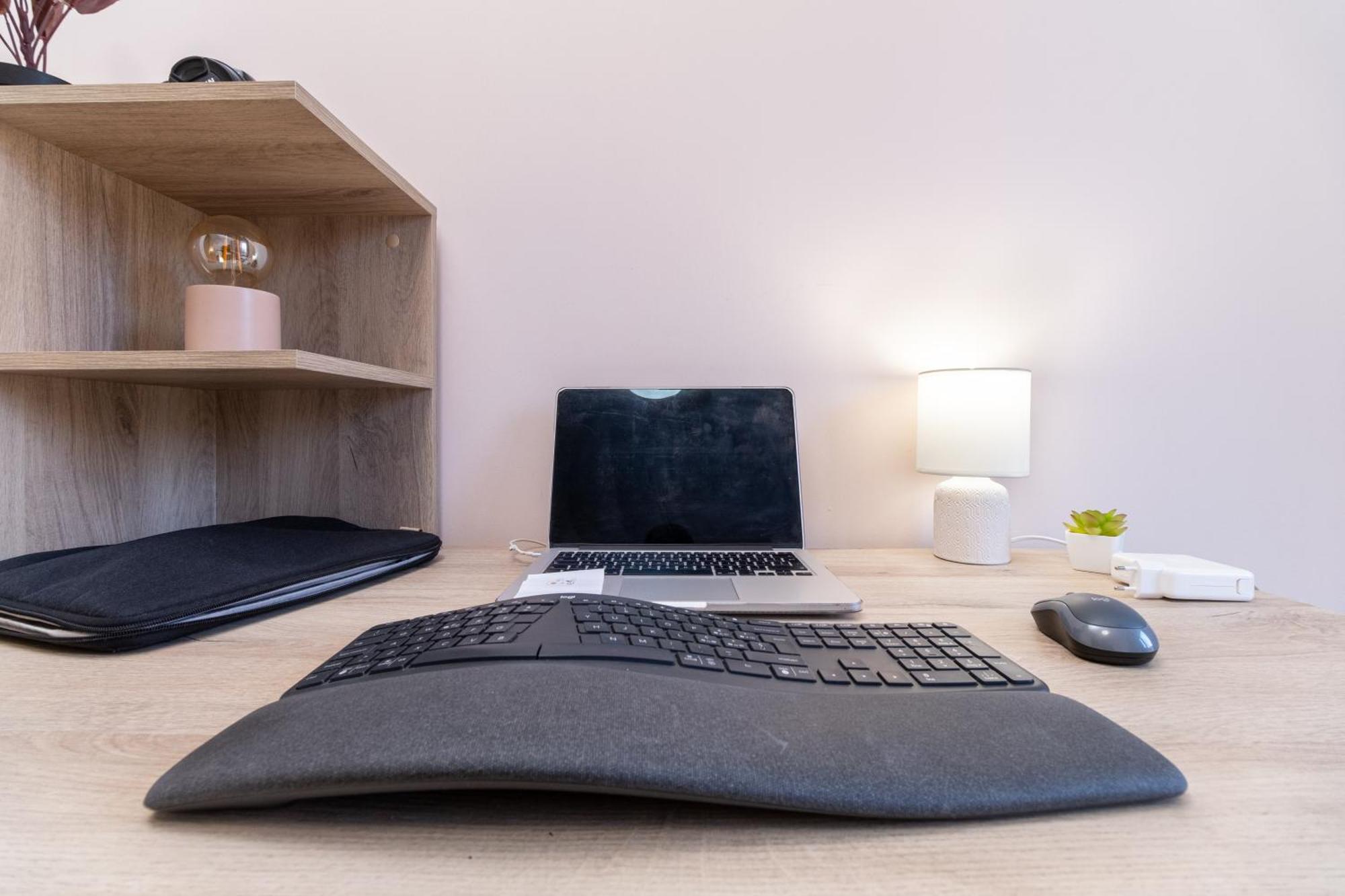 Comfortable 2Br Urban Getaway In City Center Plovdiv Exteriér fotografie