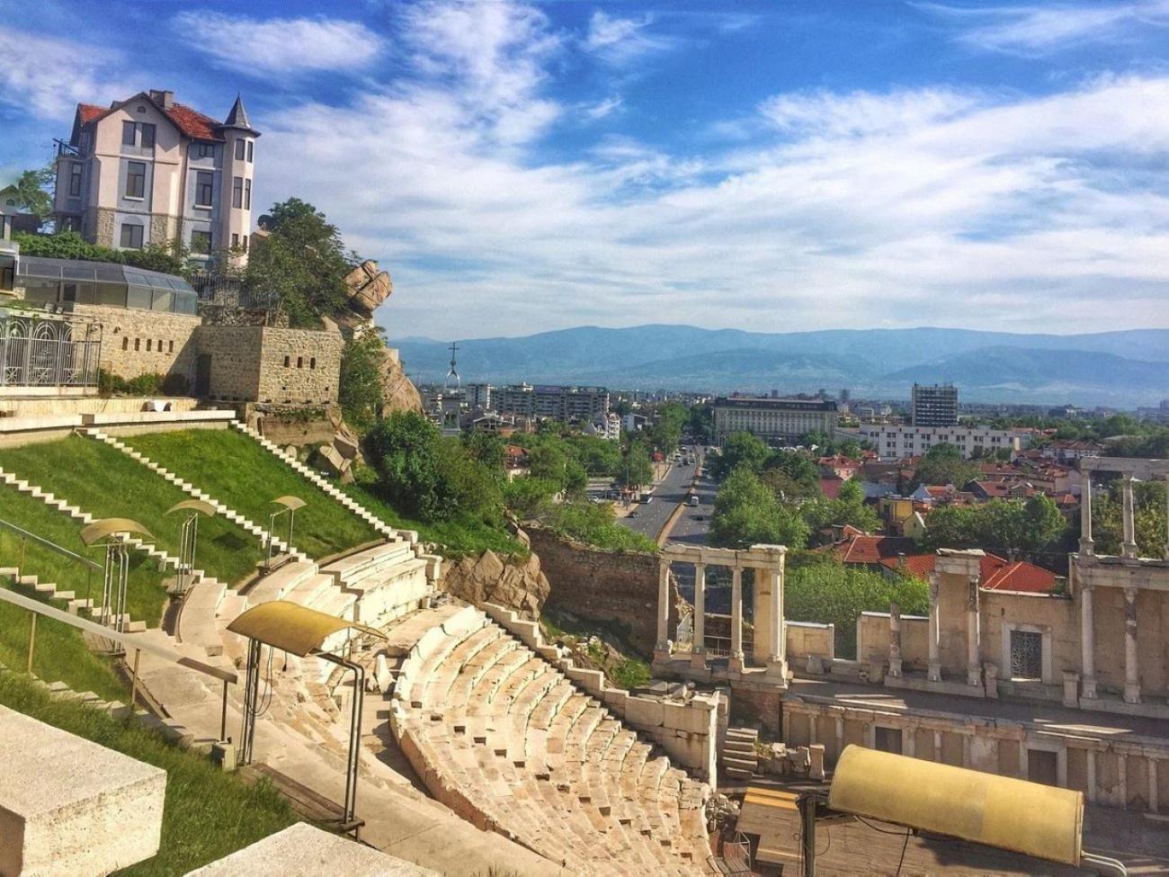 Comfortable 2Br Urban Getaway In City Center Plovdiv Exteriér fotografie